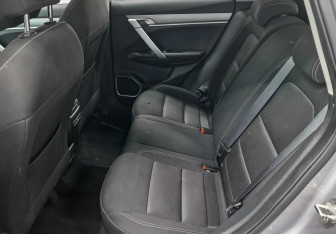 Подержанный автомобиль Geely Coolray 2023 года (17 фото)