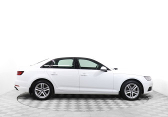 Подержанный автомобиль Audi A4 Sedan 2019 года (4 фото)