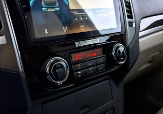 Подержанный автомобиль Mitsubishi Pajero 2019 года (28 фото)