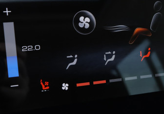 Подержанный автомобиль Tank 300 2022 года (17 фото)