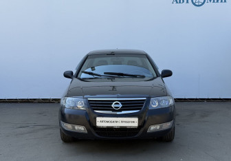 Подержанный автомобиль Nissan Almera Classic 2012 года (2 фото)