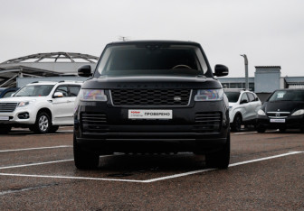 Подержанный автомобиль Land Rover Range Rover 2018 года (2 фото)