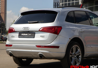 Подержанный автомобиль Audi Q5 2009 года (17 фото)
