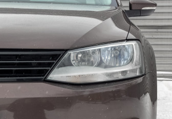 Подержанный автомобиль Volkswagen Jetta Sedan 2014 года (17 фото)
