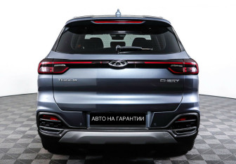 Подержанный автомобиль Chery Tiggo 8 2021 года (6 фото)