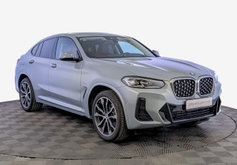 Подержанный автомобиль BMW X4 2024 года (3 фото)