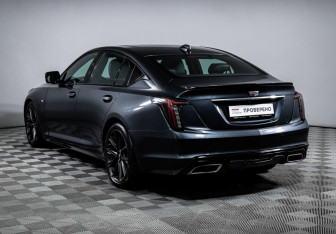Подержанный автомобиль Cadillac CT5 2021 года (7 фото)
