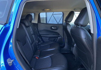 Подержанный автомобиль Jeep Compass 2019 года (23 фото)