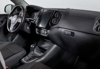 Подержанный автомобиль Volkswagen Tiguan 2014 года (9 фото)