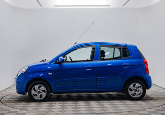 Подержанный автомобиль Kia Picanto 2010 года (8 фото)