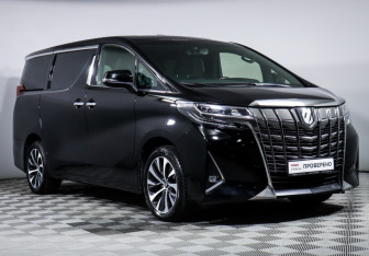 Подержанный автомобиль Toyota Alphard 2019 года (3 фото)