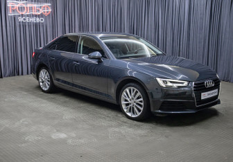 Подержанный автомобиль Audi A4 Sedan 2019 года (3 фото)
