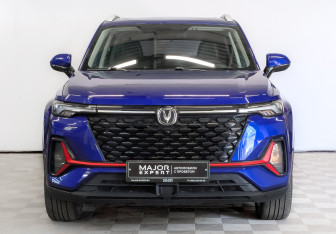 Подержанный автомобиль Changan CS35PLUS 2022 года (2 фото)