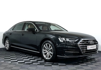 Подержанный автомобиль Audi A8 2018 года (3 фото)