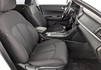 Подержанный автомобиль Kia Optima Sedan 2019 года (24 фото)