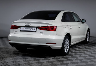 Подержанный автомобиль Audi A3 Sedan 2014 года (5 фото)