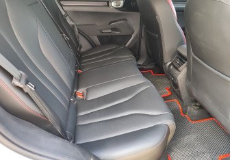 Подержанный автомобиль Haval H3 2024 года (11 фото)