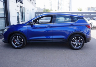 Подержанный автомобиль Geely Coolray 2021 года (8 фото)