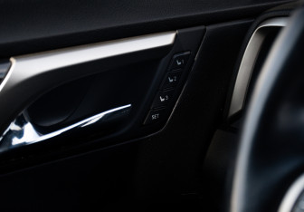 Подержанный автомобиль Lexus RX 2016 года (21 фото)