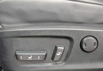 Подержанный автомобиль Lexus RX 2019 года (26 фото)