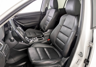 Подержанный автомобиль Mazda CX-5 2016 года (21 фото)