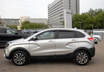 Подержанный автомобиль LADA (ВАЗ) XRAY 2019 года (6 фото)