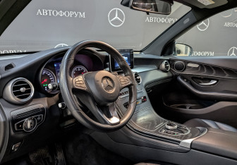 Подержанный автомобиль Mercedes-Benz GLC Coupe 2018 года (15 фото)