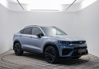 Подержанный автомобиль Geely Tugella 2023 года (3 фото)