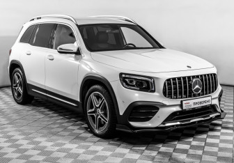 Подержанный автомобиль Mercedes-Benz GLB 2020 года (3 фото)