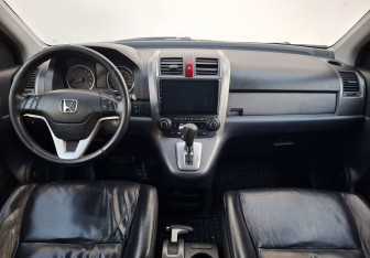 Подержанный автомобиль Honda CR-V 2008 года (12 фото)
