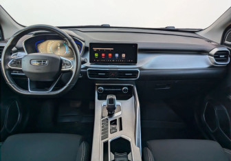 Подержанный автомобиль Geely Coolray 2022 года (9 фото)