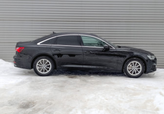 Подержанный автомобиль Audi A6 Sedan 2020 года (4 фото)