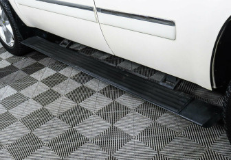 Подержанный автомобиль Chevrolet Tahoe 2012 года (5 фото)