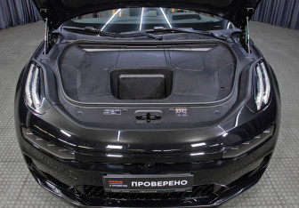 Подержанный автомобиль Zeekr 001 2023 года (9 фото)