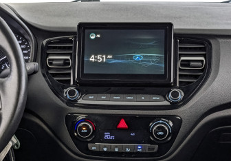 Подержанный автомобиль Hyundai Solaris Sedan 2021 года (17 фото)