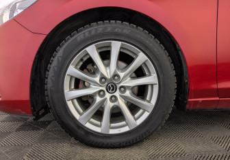 Подержанный автомобиль Mazda 6 Sedan 2013 года (13 фото)