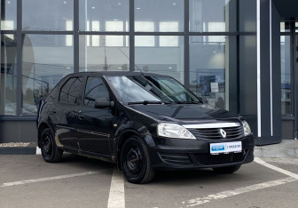 Подержанный автомобиль Renault Logan Sedan 2012 года (3 фото)