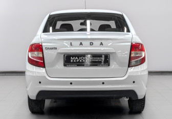 Подержанный автомобиль LADA (ВАЗ) Granta Sedan 2023 года (6 фото)