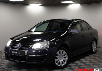 Подержанный автомобиль Volkswagen Jetta Sedan 2008 года (19 фото)