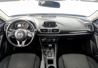 Подержанный автомобиль Mazda 3 Sedan 2014 года (14 фото)