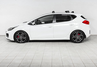 Подержанный автомобиль Kia Ceed GT 2014 года (8 фото)