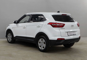 Подержанный автомобиль Hyundai Creta 2017 года (7 фото)