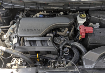 Подержанный автомобиль Nissan X-Trail 2017 года (9 фото)