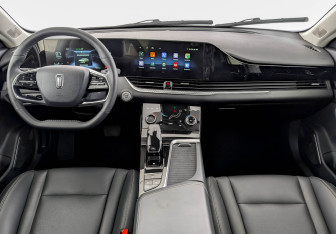 Подержанный автомобиль FAW Bestune B70 2023 года (14 фото)