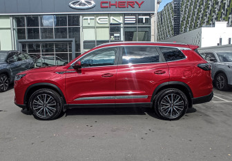 Подержанный автомобиль Chery Tiggo 8 Pro Max 2022 года (8 фото)