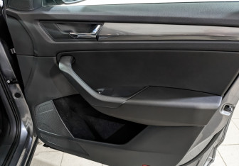 Подержанный автомобиль Skoda Kodiaq 2021 года (25 фото)