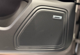 Новый Porsche Macan 2025 (12 фото)