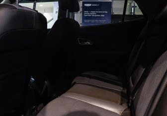 Подержанный автомобиль Opel Mokka 2013 года (8 фото)