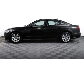Подержанный автомобиль Audi A6 Sedan 2015 года (8 фото)