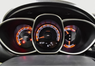 Подержанный автомобиль LADA (ВАЗ) Vesta Wagon 2018 года (14 фото)